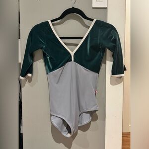 Yumiko Leotard - Alicia 1/2 Sleeve - Large